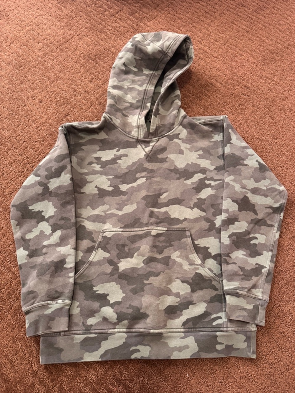 Lululemon all yours hoodie size 6 in heritage 365 camo green twill multi